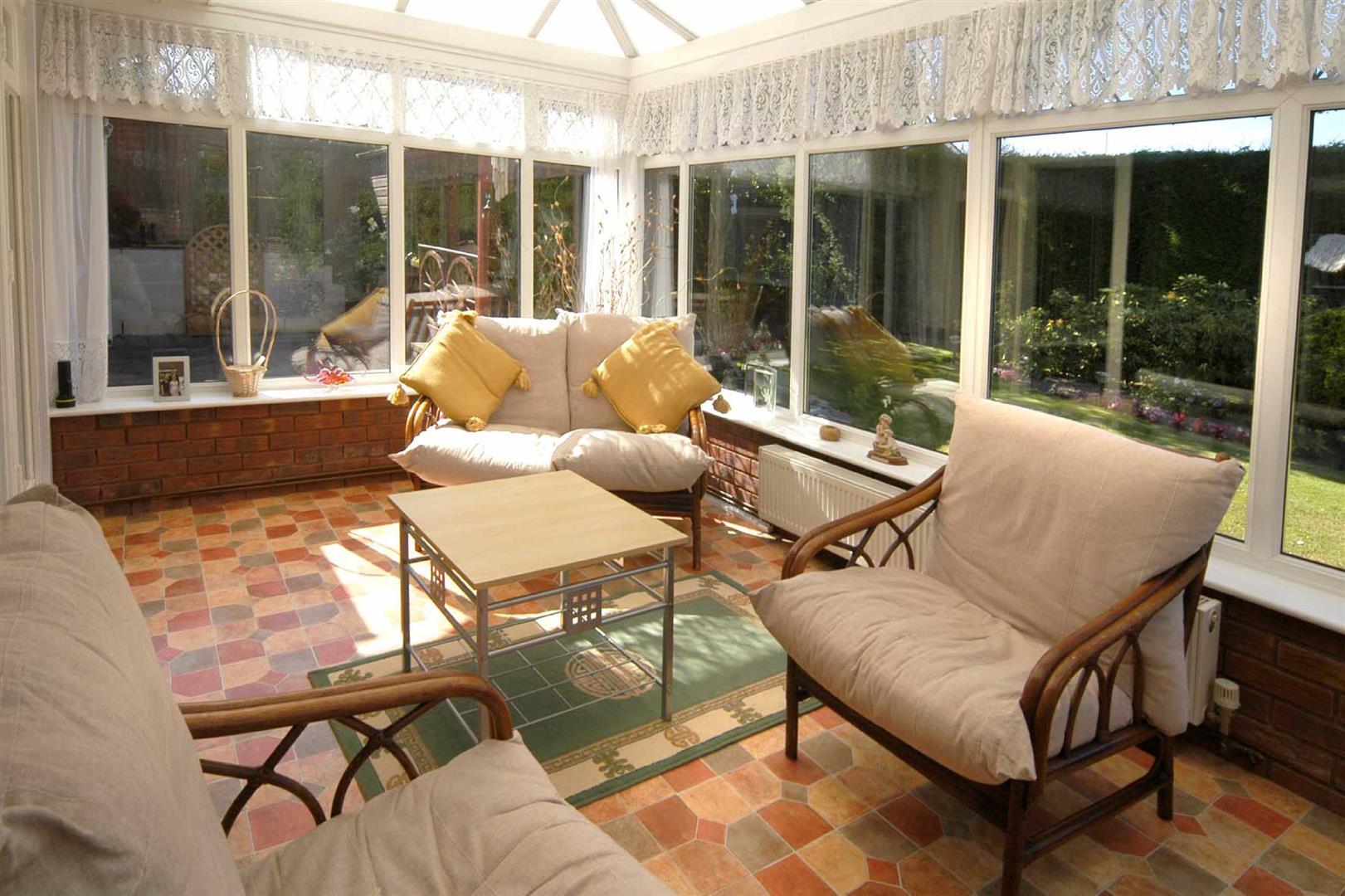 Infirmary Hill, Truro, Cornwall, TR1 2JB